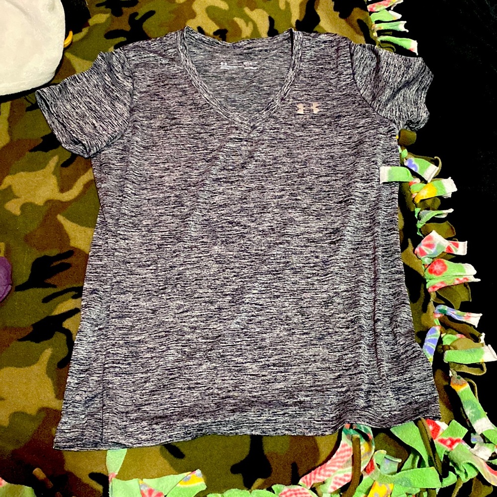 Under armour t-shirt. Size medium. Never worn